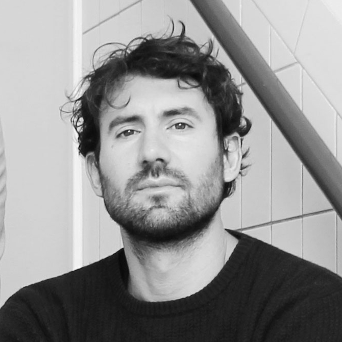 Dirk Overduin, bouwkundig inspecteur